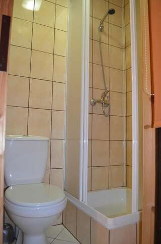 Проживание в семье Chowańcówka Поронин Четырехместный номер с ванной комнатой-1